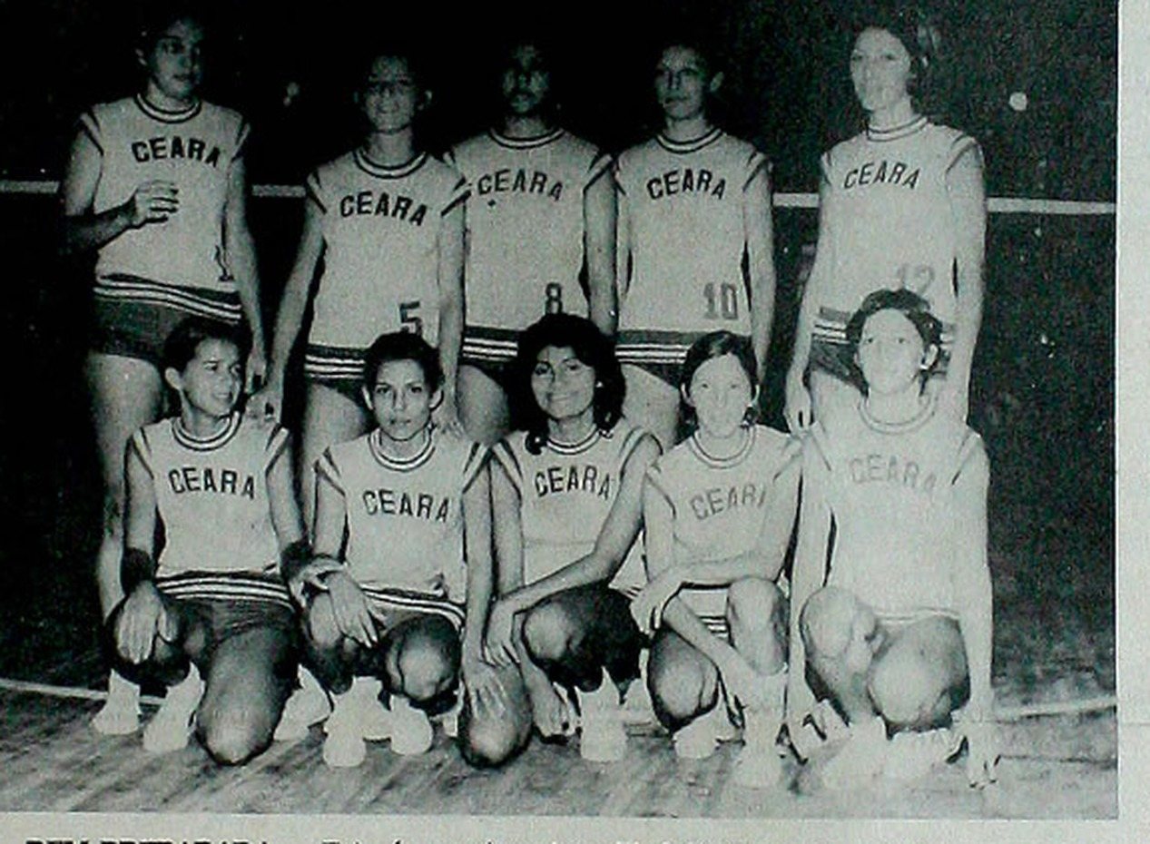 Equipe de vôlei feminino da FUCE, Correio do Ceará de 18 de julho de 1972