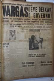 Página do jornal Correio do Ceará de abril de 1945